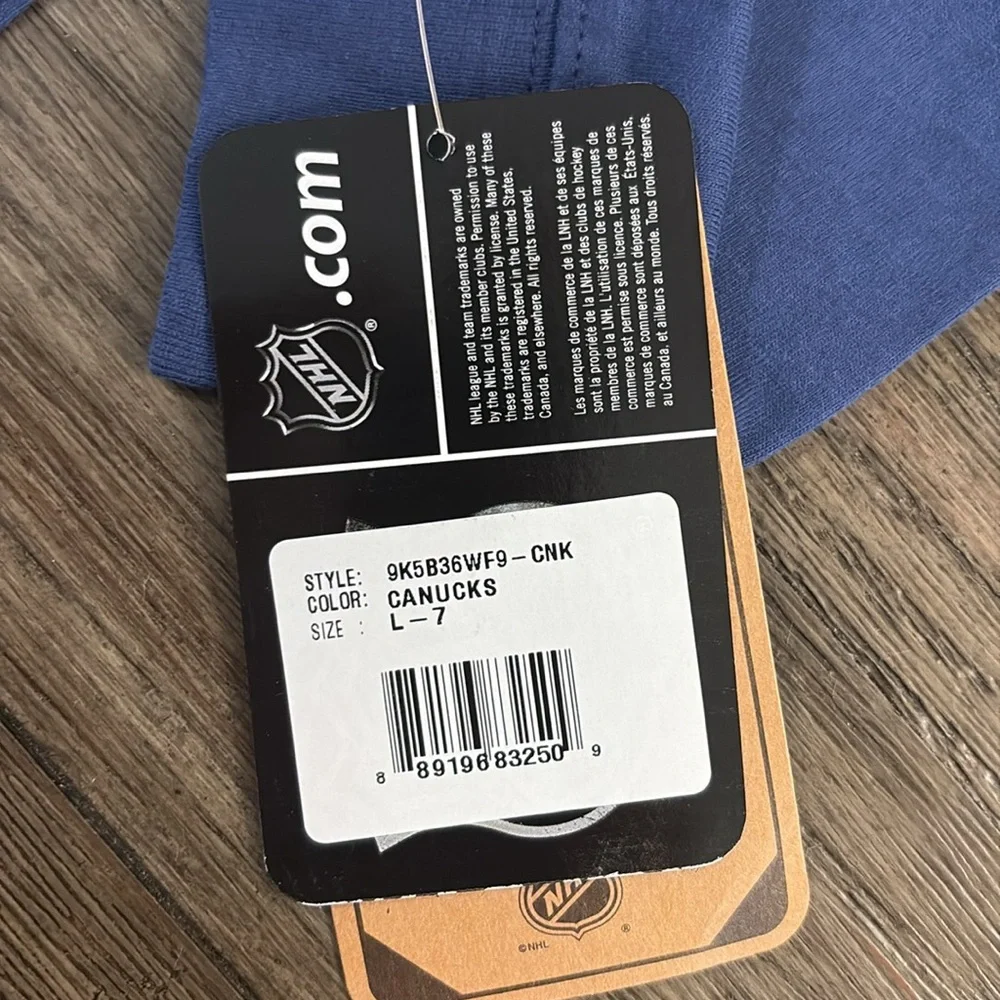 NWT [Legacy] Vancouver Canucks NHL Hockey Long Sleeve Shirt Blue Kids Large (7) - Picture 9 of 11